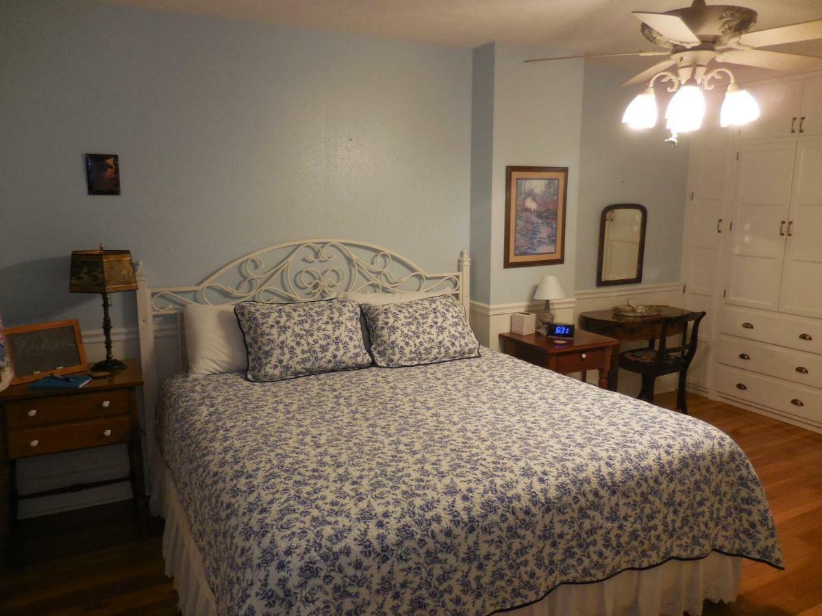 Lewisville Newhouse Family Inn מראה חיצוני תמונה